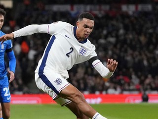 Trent Alexander-Arnold v reprezentačnom drese.