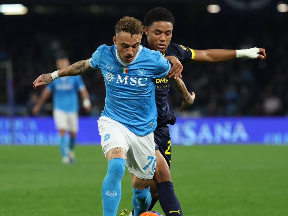 Momentka zo zápasu Neapol - Parma.