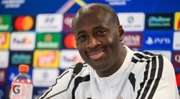 Tréner Slovana Yaya Touré.
