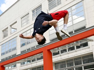 Slovenský reprezentant v parkoure Esteban Malaga.