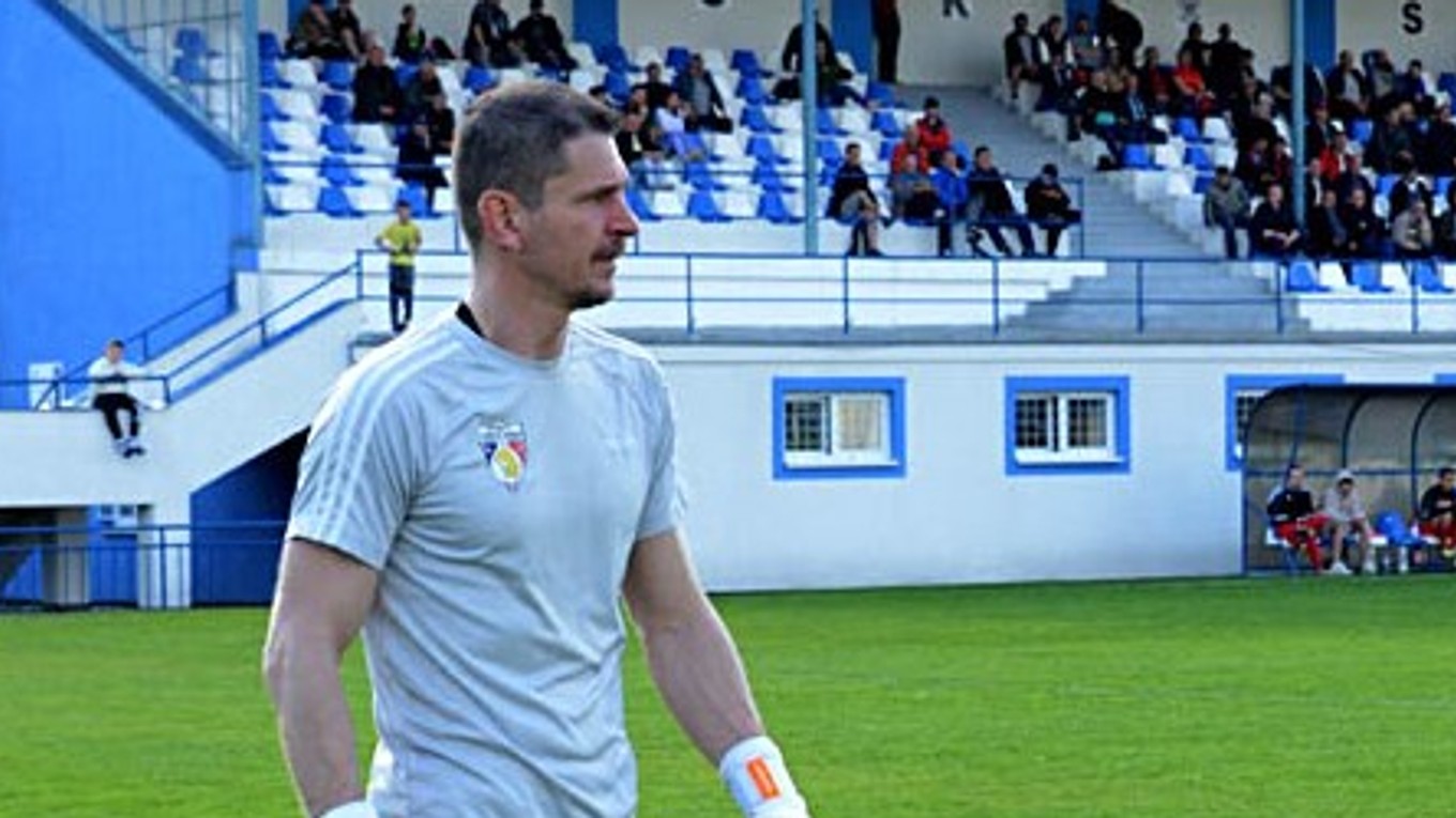 Martin Lipčák v drese MFK Slovan Sabinov. 