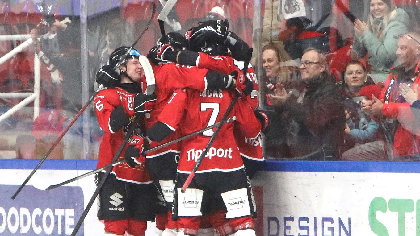 Gólová radosť Banskej Bystrice počas zápasu Tipsport ligy.