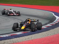 ONLINE prenos z kvalifikácie na Veľkú cenu Veľkej Británie F1 2024. 