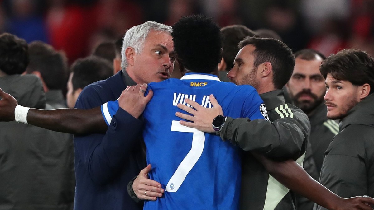 Vinícius sa hádal s Mourinhom o rasizme: Niečo nie je v poriadku. Všade, kde hrá, sa niečo stane