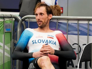 Paracyklista Jozef Metelka počas MS v Glasgowe 2023. 