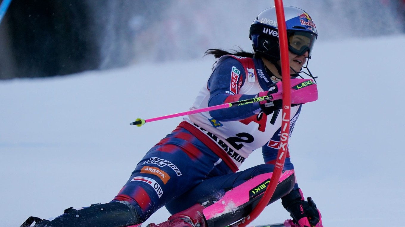 ONLINE: Slalom žien v stredisku Semmering dnes, Svetový pohár LIVE - 2. kolo. Zrinka Ljutičová má sľubnú pozíciu.