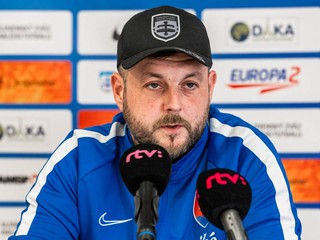 Tréner slovenskej reprezentácie v malom futbale Peter Barnišin.