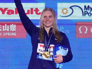 Americká plavkyňa Claire Curzanová na MS 2024.