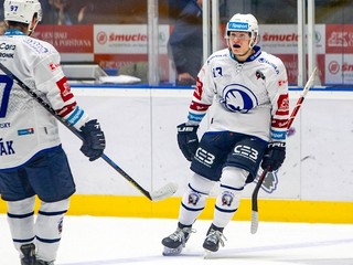 Adam Dvořák (vpravo)