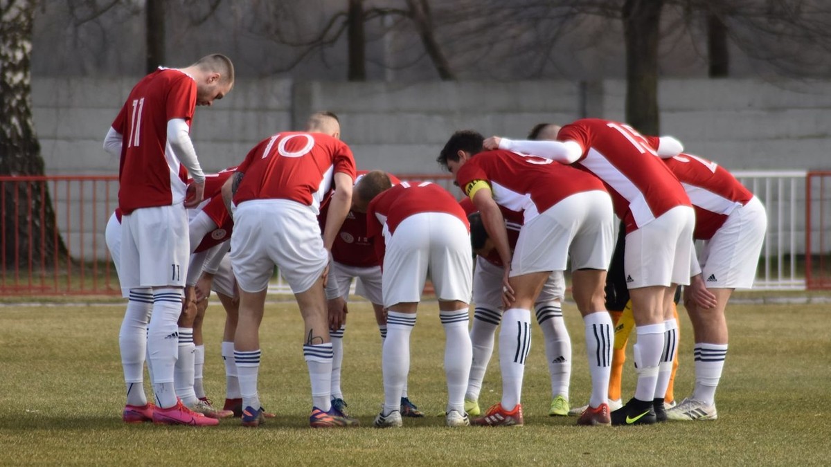 VIDEO: Sympatický výkon Jelky. V Látkach sa kopali penalty (Slovnaft Cup)