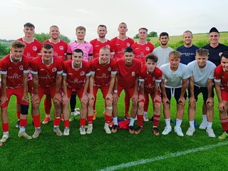 Futbalisti OFK Raslavice.