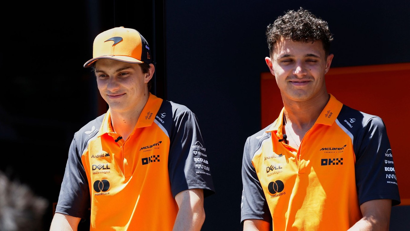 Oscar Piastri (vľavo) a Lando Norris.