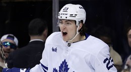 Americký útočník so slovenskými koreňmi Matthew Knies v drese Toronta Maple Leafs.