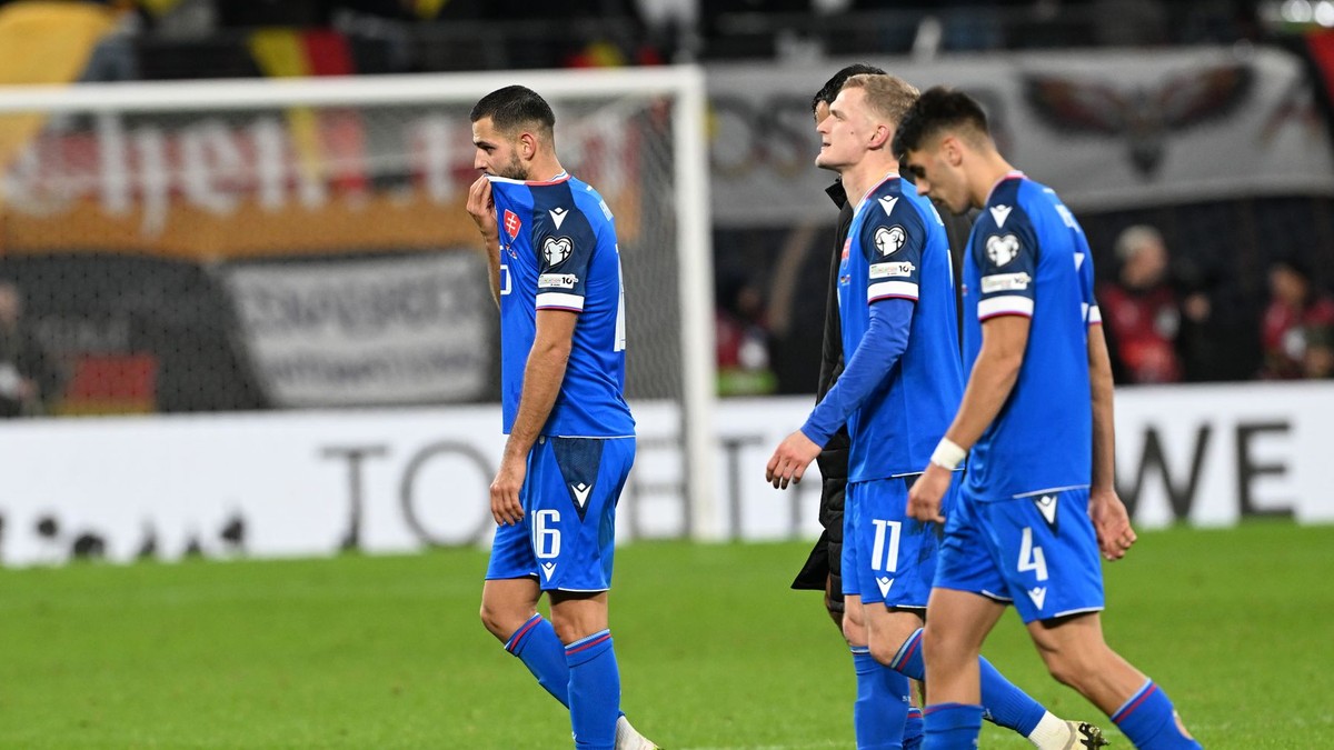 Najväčší debakel v dejinách Slovenska, rozdiel dvoch tried. Je to veľká bolesť, priznal líder