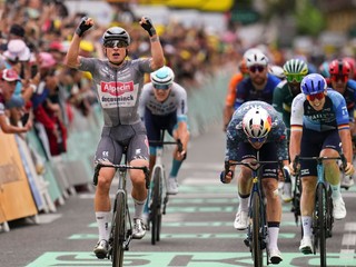 Jasper Philipsen zvíťazil v 13. etape Tour de France 2024