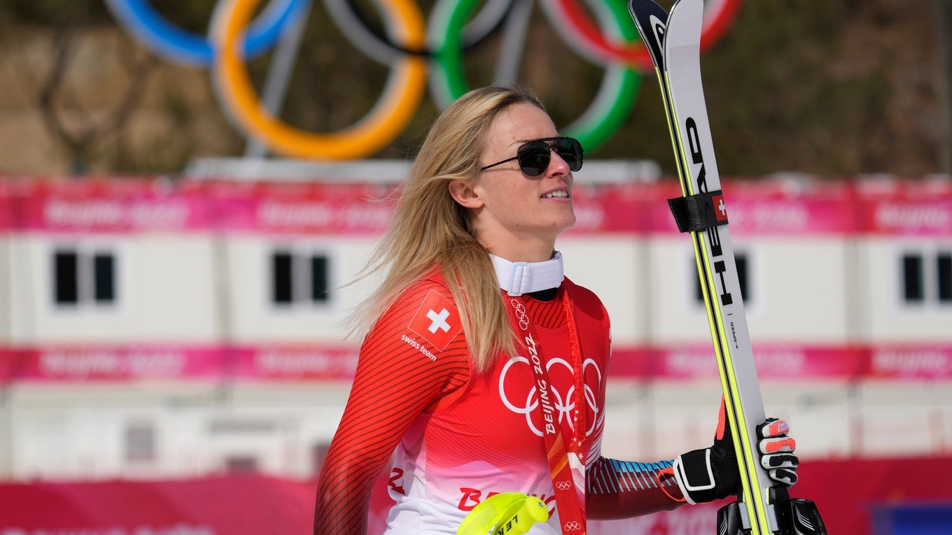 Švajčiarska lyžiarka Lara Gutová-Behramiová počas ZOH 2022.