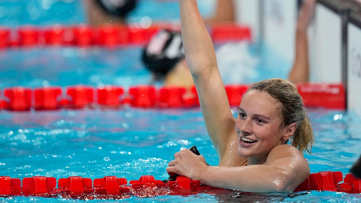 The Canadian teenager destroyed the competitors, the Australian broke the Olympic file