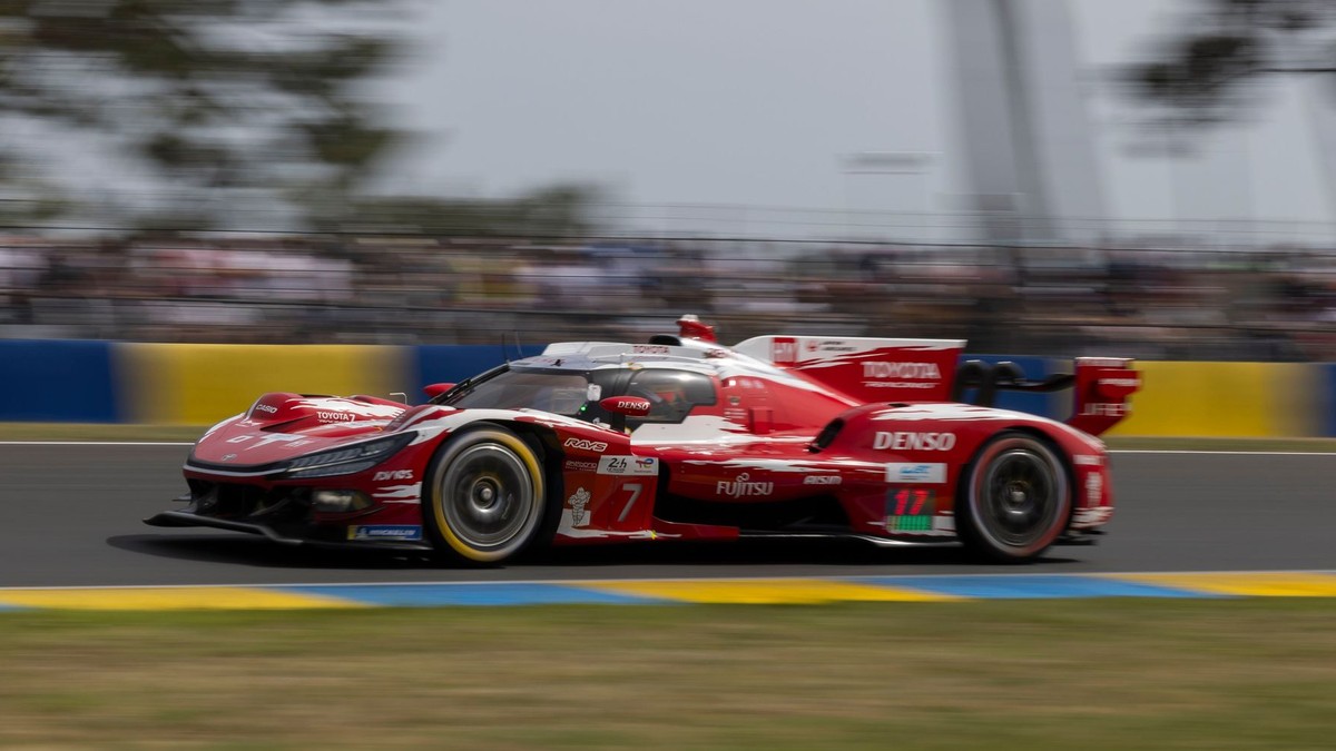 Toyota počas vytrvalostných pretekov 24 hodín Le Mans 2026