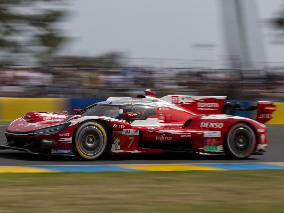 Toyota počas vytrvalostných pretekov 24 hodín Le Mans 2026