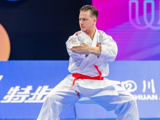 Karatista Roman Hrčka počas Svetových hier 2025.