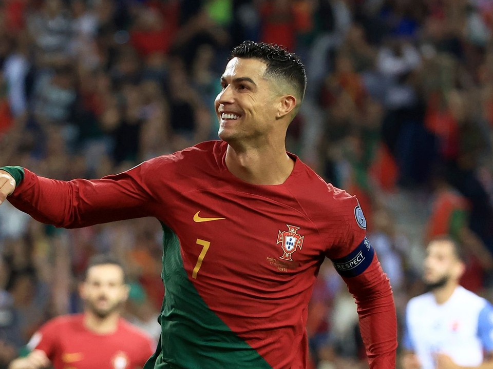 Cristiano Ronaldo oslavuje gól.