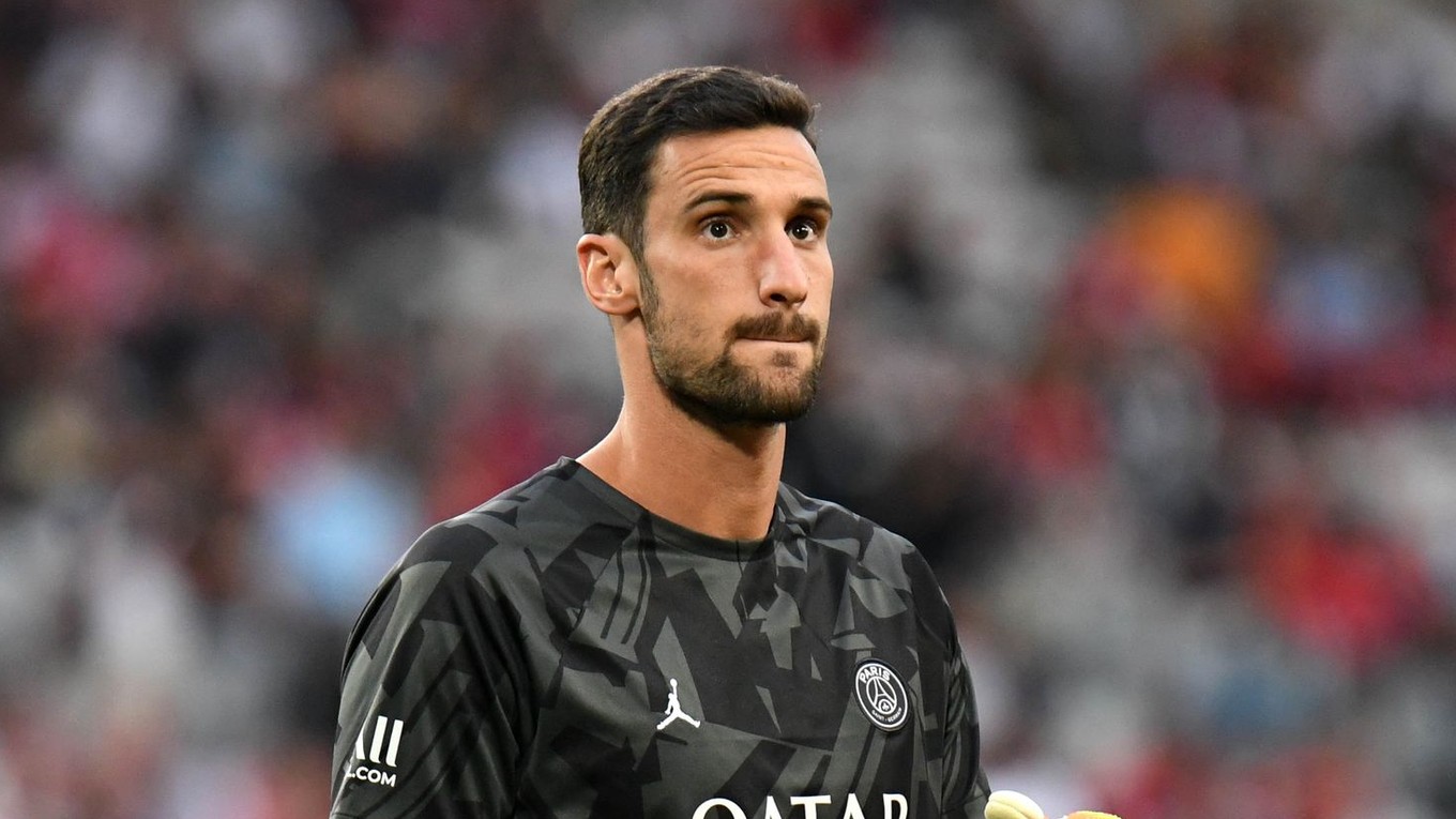 Brankár PSG Sergio Rico.