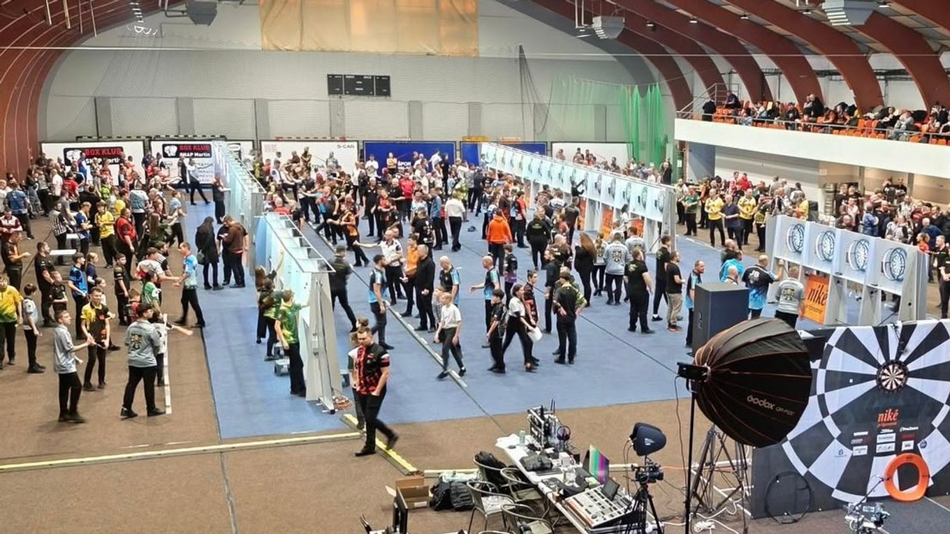 Podujatie Slovenského pohára v šípkach 2025 v Martine. 