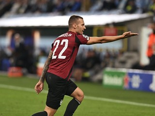 Lukáš Haraslín v zápase Malmö FF - AC Sparta Praha v play-off Ligy majstrov.