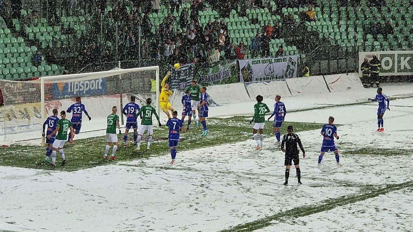 Fotka zo zápasu MFK Karviná - SK Sigma Olomouc.