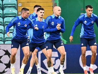 Futbalisti ŠK Slovan Bratislava, počas tréningu pred zápasom Ligy majstrov proti Celticu Glasgow.