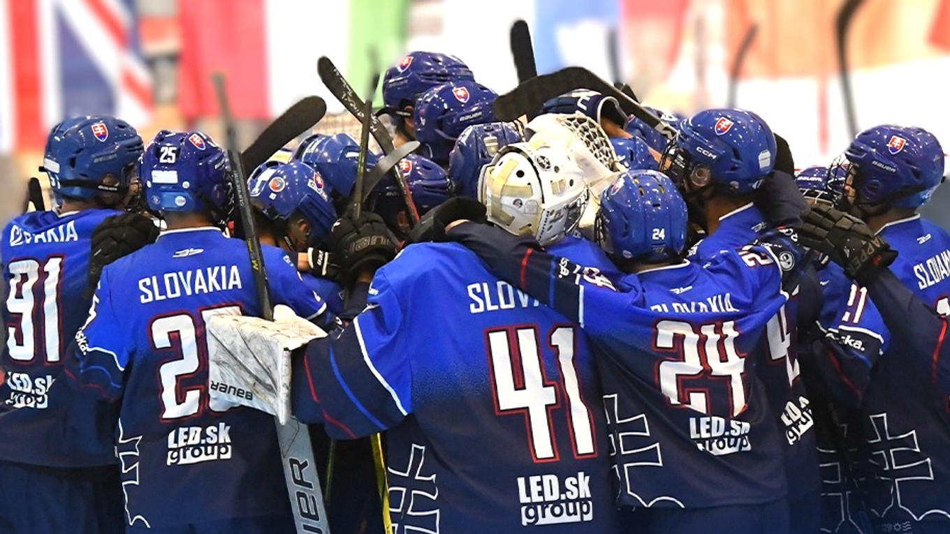 Slovenskí hokejbalisti do 16 rokov