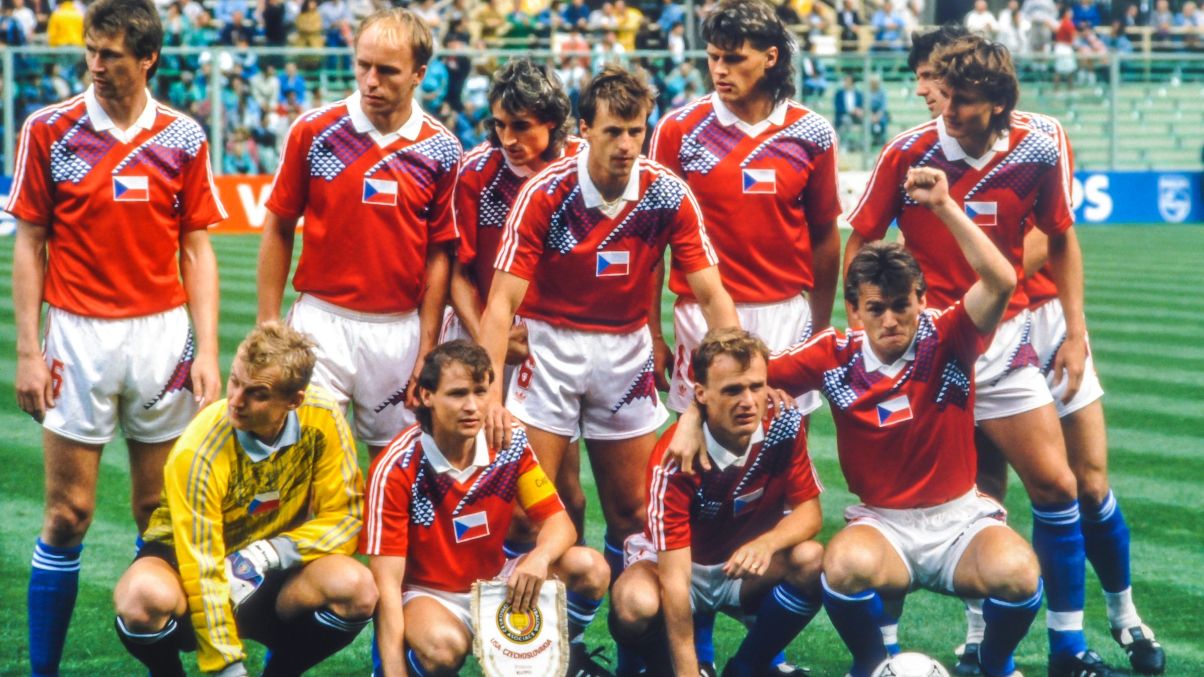 Futbalisti ČSFR pred zápasom proti USA na MS 1990 v Taliansku.