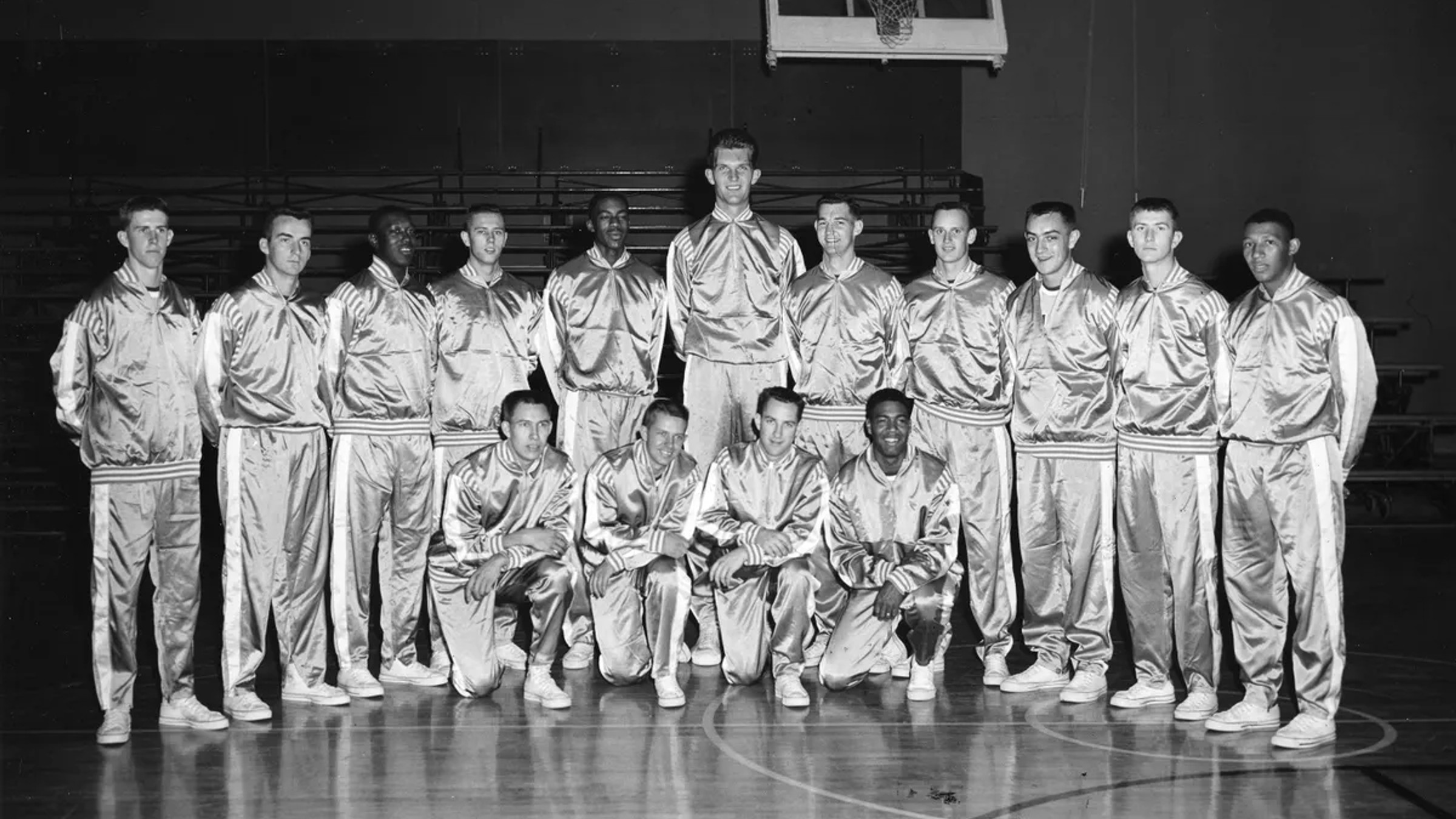 Jean-Claude Lefèbvre s basketbalovým tímom Gonzaga University.