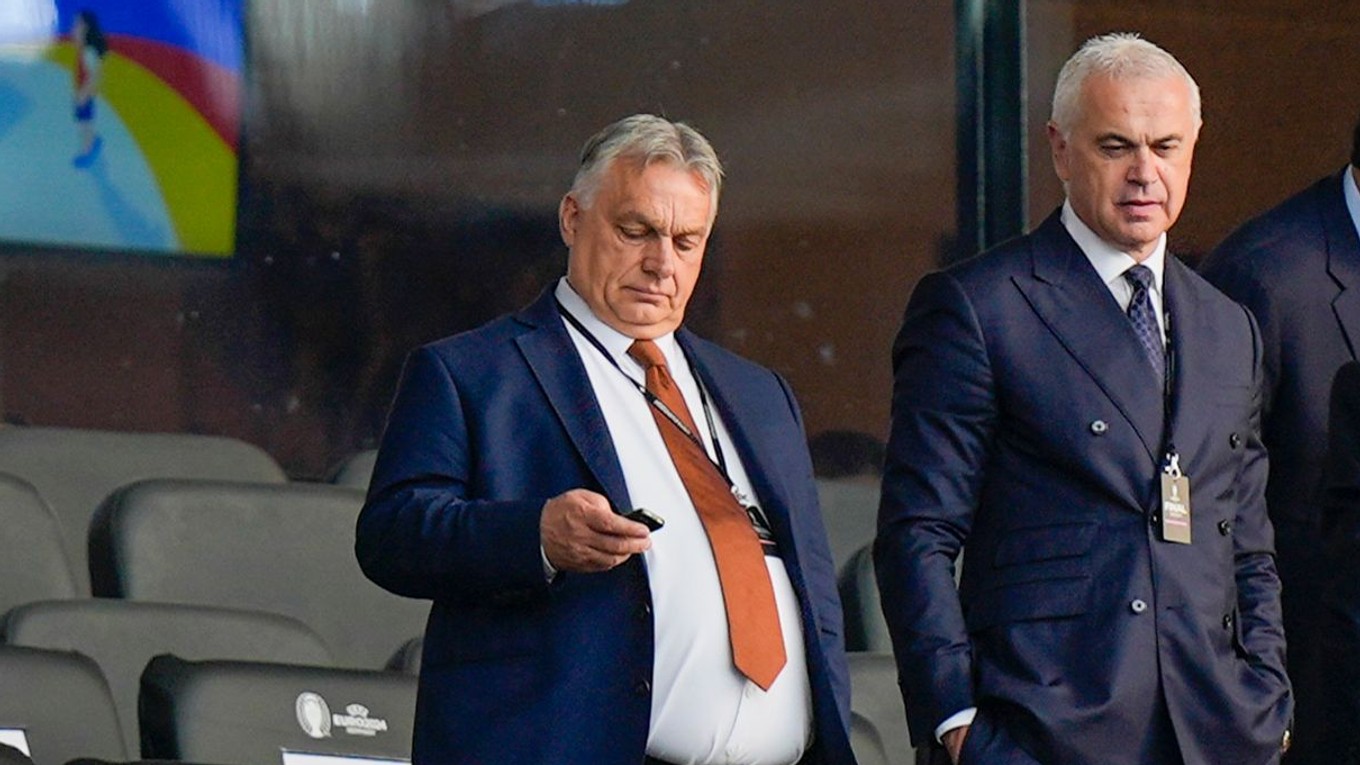 Viktor Orbán na futbalovom zápase počas EURO 2024.