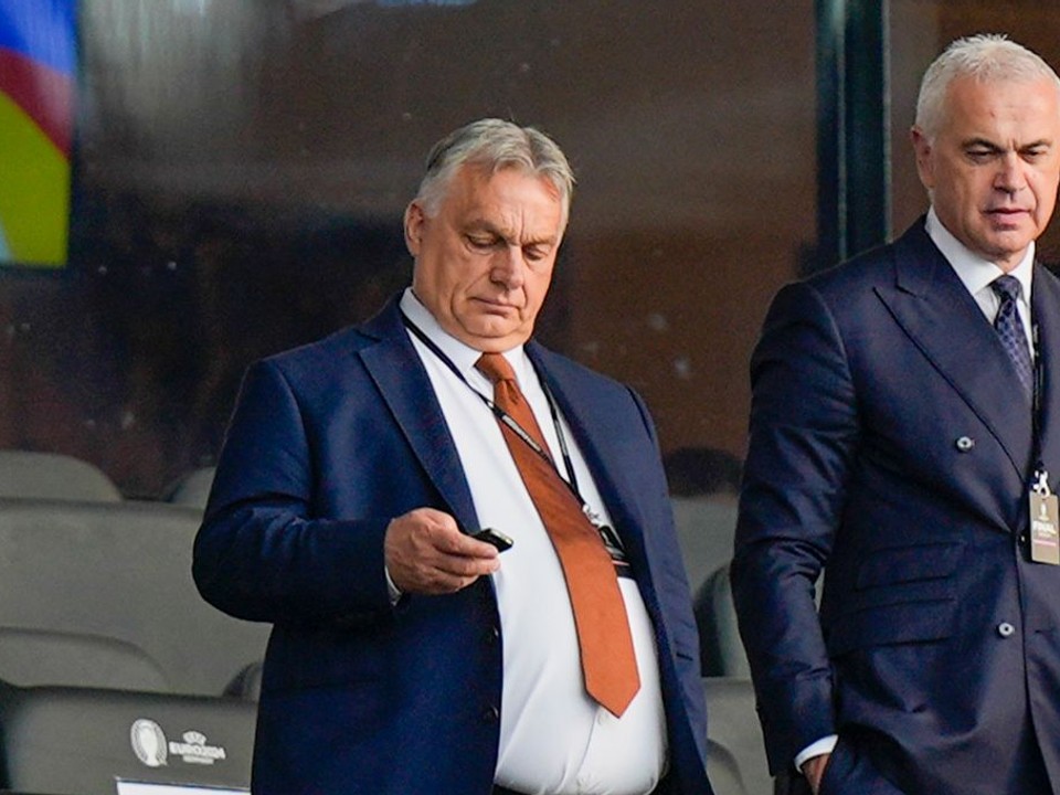 Viktor Orbán na futbalovom zápase počas EURO 2024.