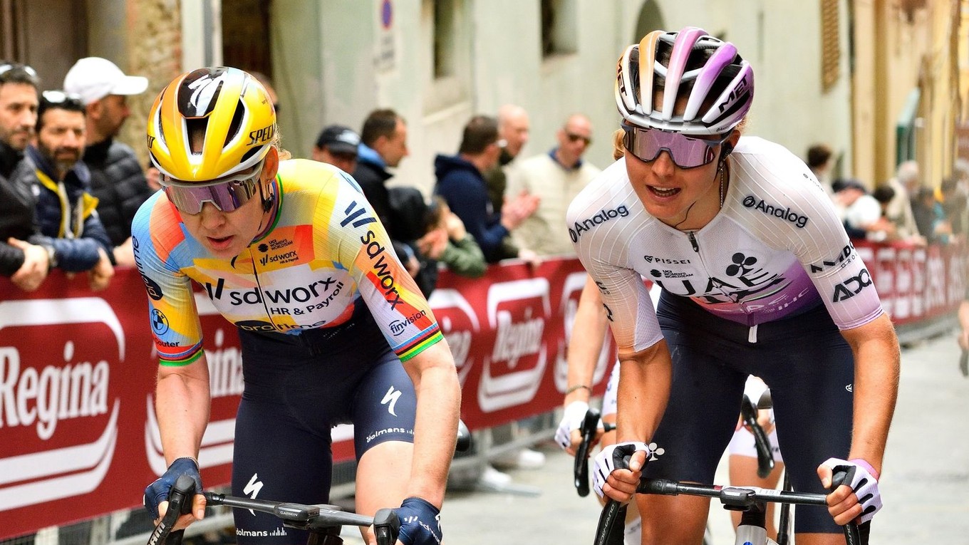 Anna van der Breggenová (vľavo) a Paula Blasiová.