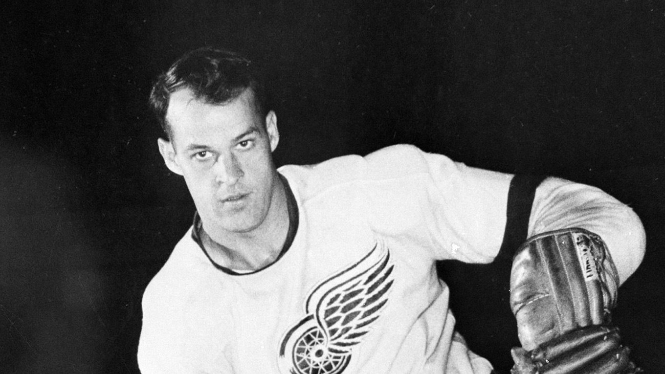 Gordie Howe.