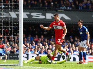 Dávid Strelec oslavuje gól do siete Ipswichu.