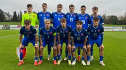 Slovenská futbalová reprezentácia do 19 rokov pred zápasom 1. fázy kvalifikácie ME U19 2025 proti Lotyšsku (Bascharage, 15.10.2024)