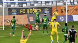 Žan Medved strieľa prvý gól v zápase FC Košice - MŠK Žilina v 8. kole Niké ligy.