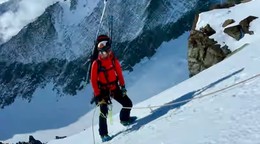 Lenka Poláčková pri výstupe na Mt. Vinson v Antarktíde.