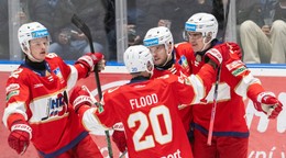 Hráči Liptovského Mikuláša sa tešia z gólu v zápase hokejovej Tipsport ligy.