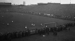 Momentka zo zápasu FC Chelsea - Dinamo Moskva 13. novembra 1945.