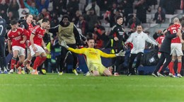 Brankár Benficy Lisabon Anatolij Trubin po góle proti Realu Madrid v Lige majstrov v januári 2026.