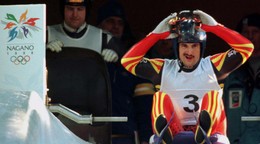 Georg Hackl na štarte pretekoch na ZOH 1998 v Nagane.