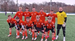 Futbalisti MŠK Novohrad Lučenec pred prípravným zápasom s rezervou Komárna.