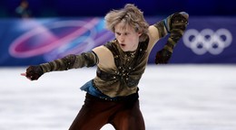 Ilia Malinin počas krátkeho programu v tímovej súťaži na ZOH 2026.