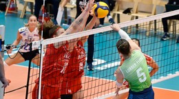 Zľava Karin Šunderlíková, Katarína Kormendyová (obe Slovensko) a Lorena Lorberová Fijoková (Slovinsko)