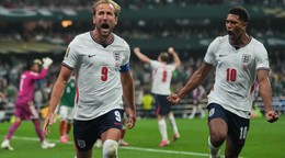 Harry Kane (9) a Jude Bellingham (10).