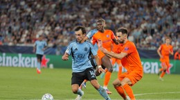 Zľava Roman Čerepkai v zápase play-off Ligy majstrov ŠK Slovan Bratislava - NK Celje.